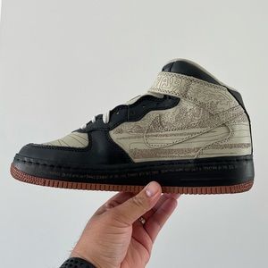 Nike Air Force 1 MID Insideout - Size 10.5